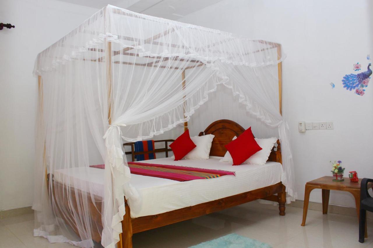 Pradeep Guest House 米瑞莎 外观 照片