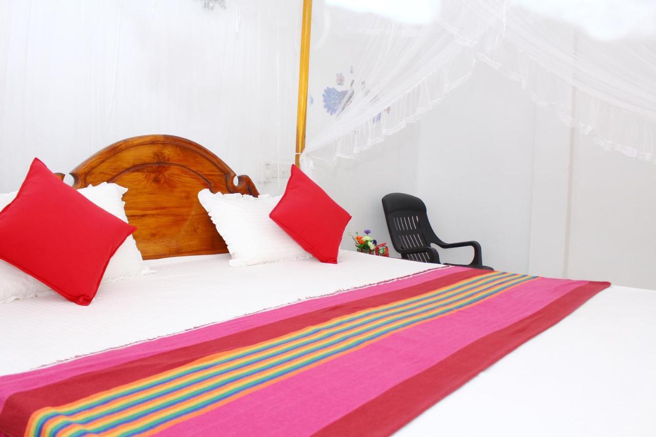 Pradeep Guest House 米瑞莎 外观 照片