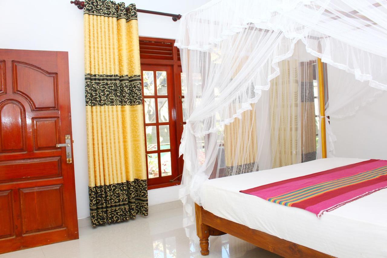 Pradeep Guest House 米瑞莎 外观 照片